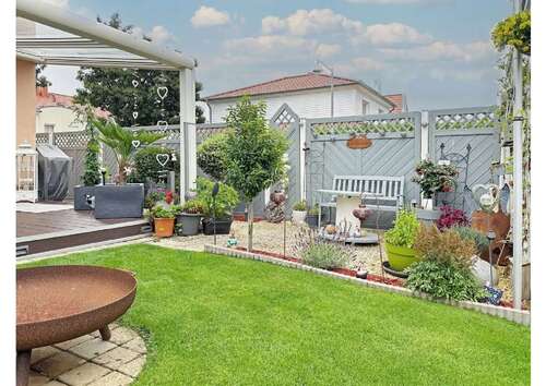 Foto - Haus zum Kaufen in Langenhagen 496.000,00 € 144 m²