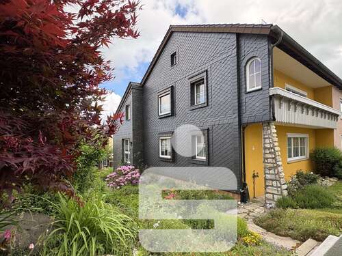 Foto - Haus zum Kaufen in Geroldsgrün 220.000,00 € 164.74 m²