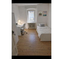 WG-Zimmer in Karlsruhe 380,00 € 12 m²