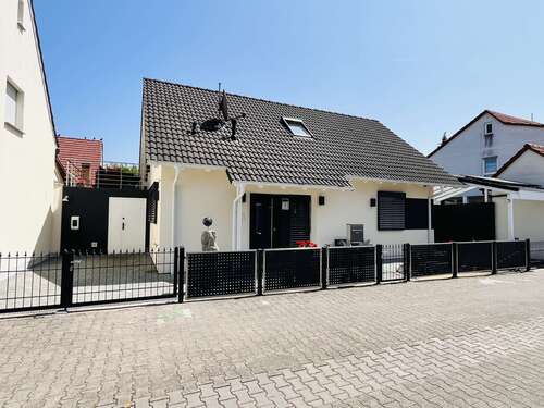 Foto - Haus zum Kaufen in Biblis 580.000,00 € 120 m²