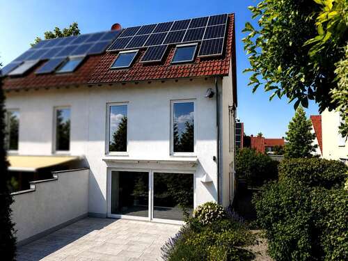 Foto - Haus zum Kaufen in Wackernheim 658.000,00 € 150 m²