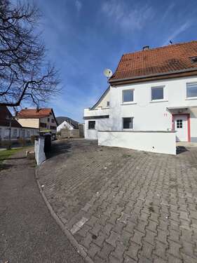 Foto - Haus zum Kaufen in Dürbheim 119.000,00 € 139.68 m²