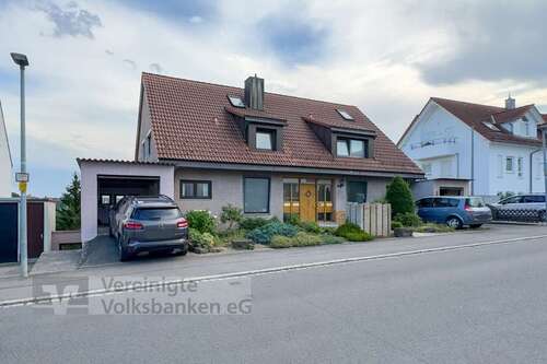Foto - Haus zum Kaufen in Holzgerlingen 1.050.000,00 € 270.04 m²