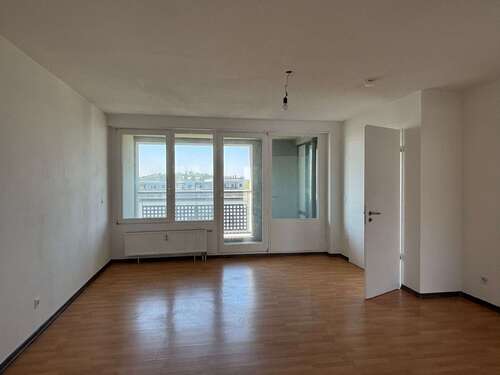 Foto - Wohnung zum Mieten in Berlin 699,00 € 66.9 m²