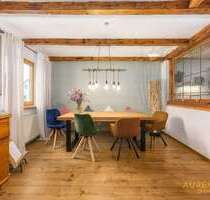 Haus zum Kaufen in Regensburg 850.000,00 € 262.22 m²