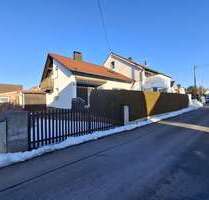 Haus zum Kaufen in Wehringen 780.000,00 € 417 m²