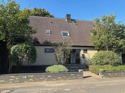 Foto - Haus zum Kaufen in Erkelenz 274.000,00 € 223.2 m²