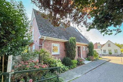 Foto - Haus zum Kaufen in Emden 399.000,00 € 204.55 m²