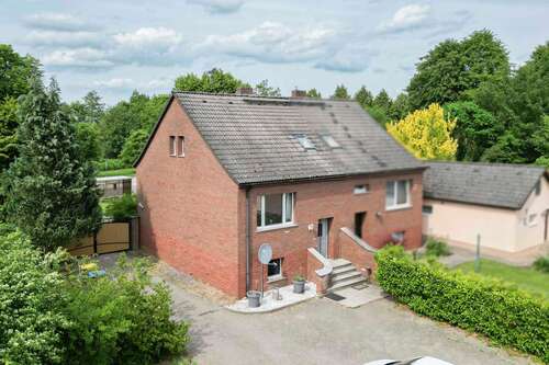Foto - Haus zum Kaufen in Wesenberg 187.400,00 € 90 m²