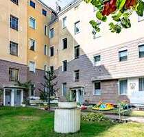 Haus zum Kaufen in Berlin 1.700.000,00 € 897.61 m²