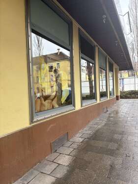 Foto - Einzelhandel in München 4.880,00 € 168 m²