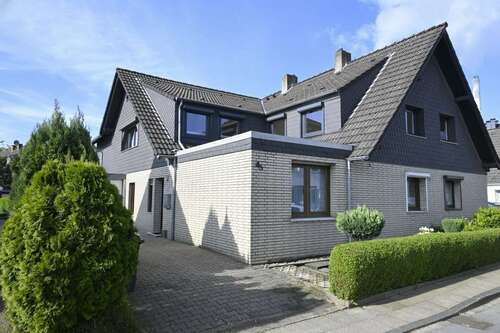 Foto - Haus zum Kaufen in Essen Karnap 425.000,00 € 205 m²