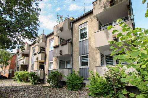 Foto - Haus zum Kaufen in Düsseldorf 1.890.000,00 € 771.16 m²