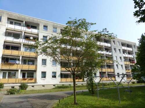 Foto - Wohnung zum Mieten in Schwerin 480,00 € 70.92 m²