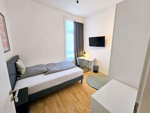 Foto - WG-Zimmer in Frankfurt am Main 800,00 € 17 m²