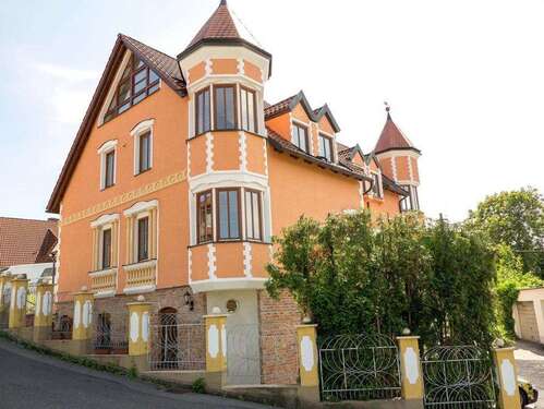 Foto - Haus zum Kaufen in Schnaittach 780.000,00 € 200 m²