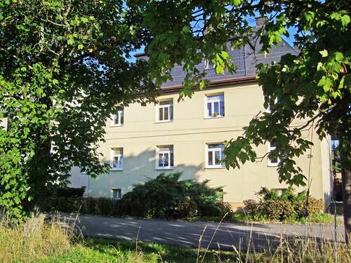 Foto - Wohnung zum Mieten in Niederwürschnitz 330,00 € 51 m²