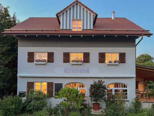 Foto - Haus zum Kaufen in Utting am Ammersee 2.100.000,00 € 275 m²