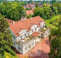 Haus zum Kaufen in Versmold 1.999.000,00 € 498 m²