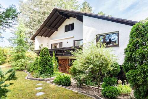 Foto - Haus zum Kaufen in Erlangen 1.395.000,00 € 330 m²