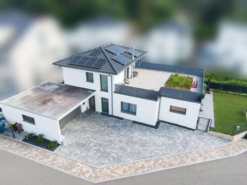 Foto - Haus zum Kaufen in Vöhringen 859.000,00 € 193.56 m²