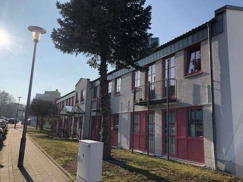 Foto - Wohnung zum Mieten in Kaiserslautern 330,00 € 21.83 m²