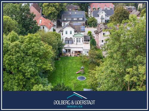 Foto - Haus zum Kaufen in Hamburg Rahlstedt 1.199.000,00 € 340 m²