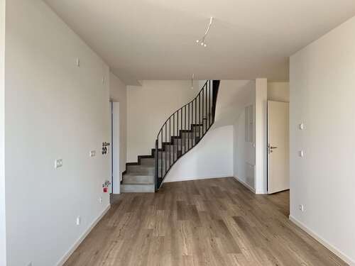 Foto - Wohnung zum Mieten in Halle (Saale) 2.055,82 € 158.14 m²