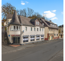 Haus zum Kaufen in Biedenkopf 419.000,00 € 360.36 m²