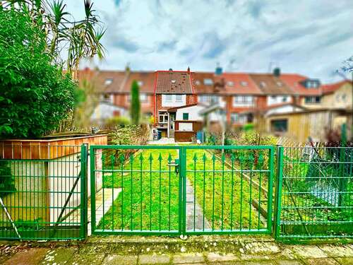 Foto - Haus zum Kaufen in Düsseldorf 348.000,00 € 81 m²