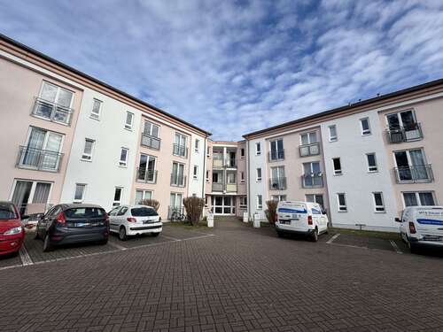 Foto - Wohnung zum Mieten in Landau 450,00 € 23.71 m²