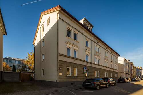 Foto - Haus zum Kaufen in Rosenheim 1.250.000,00 € 360 m²