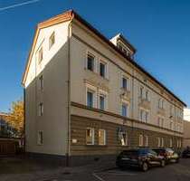 Haus zum Kaufen in Rosenheim 1.250.000,00 € 360 m²