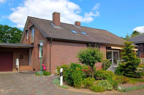 Foto - Haus zum Kaufen in Hamburg 749.000,00 € 215 m²