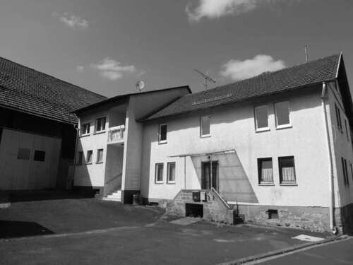 Foto - Haus zum Kaufen in Jossgrund 200.000,00 € 210 m²