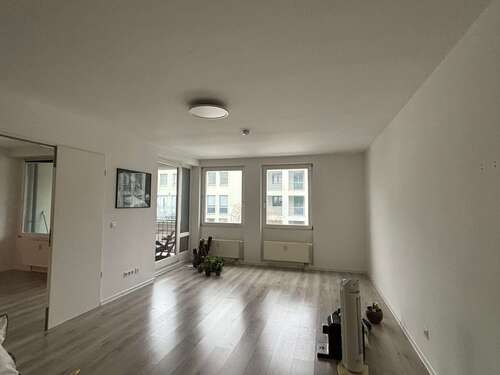 Foto - Wohnung zum Mieten in Berlin 799,00 € 68.04 m²