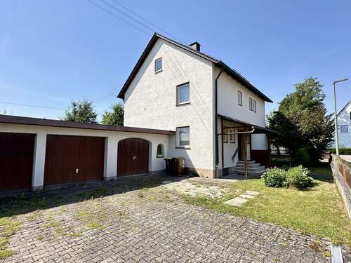 Foto - Haus zum Kaufen in Nordendorf 379.000,00 € 140 m²