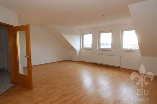 Foto - Wohnung zum Mieten in Hermsdorf 562,00 € 98.4 m²