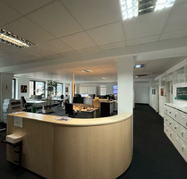 Büro in Stuttgart 7.466,50 € 298.66 m²