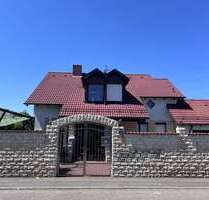 Haus zum Kaufen in Hockenheim 765.000,00 € 200 m²