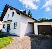 Haus zum Kaufen in München 1.100.000,00 € 163.9 m²