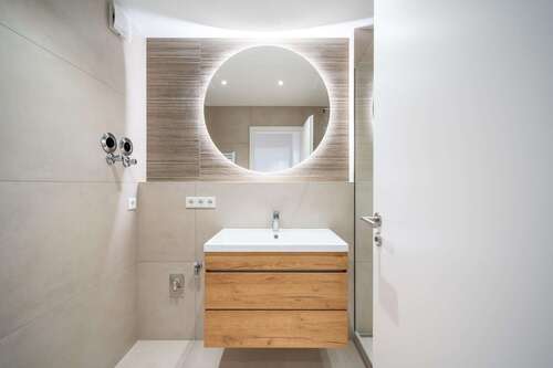 Foto - Wohnung zum Kaufen in München-Bogenhausen 599.000,00 € 77 m²