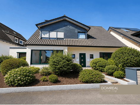Foto - Haus zum Kaufen in Dormagen 580.000,00 € 247.43 m²