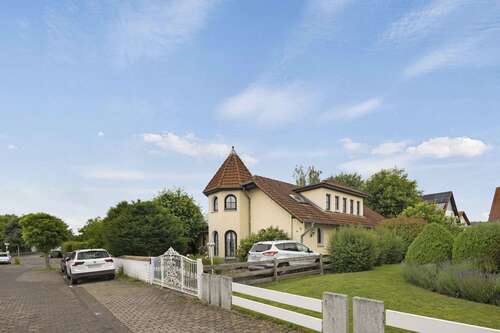 Foto - Haus zum Kaufen in Buseck Trohe 499.900,00 € 247 m²