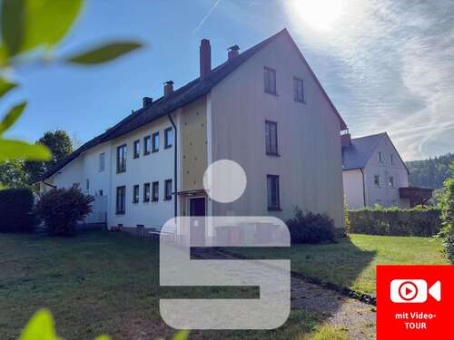 Foto - Haus zum Kaufen in Arzberg 145.000,00 € 152 m²