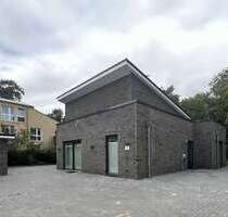 Haus zum Kaufen in Neumünster 595.000,00 € 224 m²