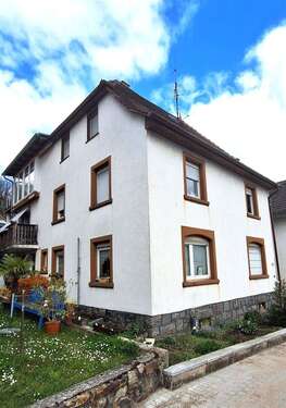 Foto - Haus zum Kaufen in Weinheim , Bergstr 630.000,00 € 336 m²