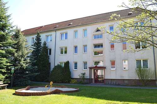 Foto - Wohnung zum Mieten in Schwarze Pumpe 244,05 € 44.78 m²