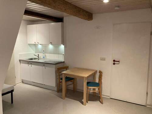 Foto - Wohnung zum Mieten in Flörsheim-Dalsheim 255,00 € 21 m²