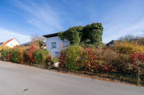 Foto - Wohnung zum Kaufen in Seßlach 48.000,00 € 120 m²